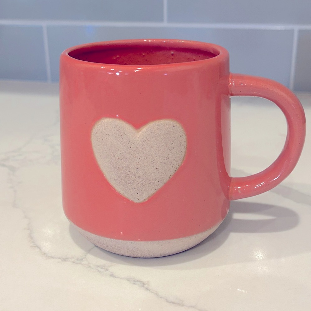 Seasons of Love Pier 1 Stoneware pink HEART Coffee‎ Mug 4D